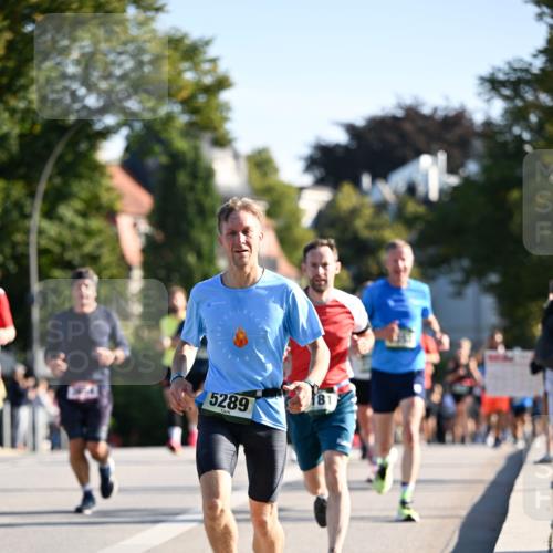 01.09.2024 - BARMER Alsterlauf Dr. Thomas Lammeyer http://msf.ph/oto/6894211 01.09.2024 09:29:51 Laufen 5289 meine-sportfotos.de