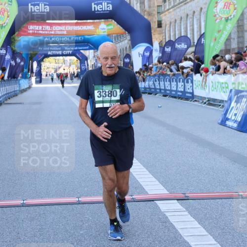 01.09.2024 - BARMER Alsterlauf Strokosch-Dieckow http://msf.ph/oto/6894230 01.09.2024 10:33:34 Ziel 3380 meine-sportfotos.de