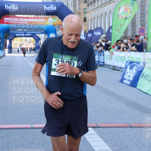 01.09.2024 - BARMER Alsterlauf Strokosch-Dieckow http://msf.ph/oto/6894274 01.09.2024 10:33:35 Ziel 3380 meine-sportfotos.de
