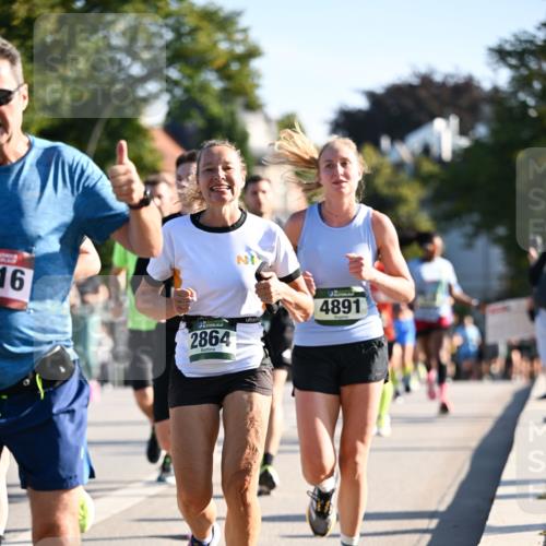 01.09.2024 - BARMER Alsterlauf Dr. Thomas Lammeyer http://msf.ph/oto/6894796 01.09.2024 09:31:23 Laufen 16, 2864, 4891 meine-sportfotos.de
