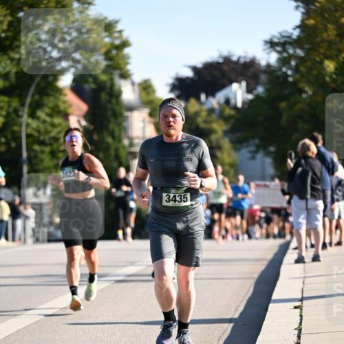01.09.2024 - BARMER Alsterlauf Dr. Thomas Lammeyer http://msf.ph/oto/6895071 01.09.2024 09:32:06 Laufen 3923, 3435 meine-sportfotos.de