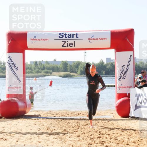 01.09.2024 - 17. Tribühne Triathlon Luisa Fischer http://msf.ph/oto/6895453 01.09.2024 11:13:57 Schwimmen 542 meine-sportfotos.de