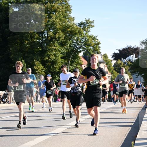 01.09.2024 - BARMER Alsterlauf Dr. Thomas Lammeyer http://msf.ph/oto/6896257 01.09.2024 09:34:19 Laufen 4853, 3366, 8245, 4672, 3234 meine-sportfotos.de