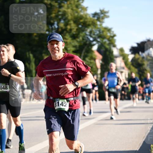 01.09.2024 - BARMER Alsterlauf Dr. Thomas Lammeyer http://msf.ph/oto/6896488 01.09.2024 09:34:43 Laufen 048, 23, 8142, 3 meine-sportfotos.de