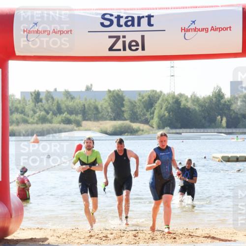 01.09.2024 - 17. Tribühne Triathlon Luisa Fischer http://msf.ph/oto/6896559 01.09.2024 11:24:04 Schwimmen 447, 493, 505, 534 meine-sportfotos.de