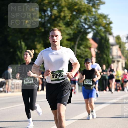 01.09.2024 - BARMER Alsterlauf Dr. Thomas Lammeyer http://msf.ph/oto/6896864 01.09.2024 09:35:12 Laufen 4634, 135, 4998 meine-sportfotos.de