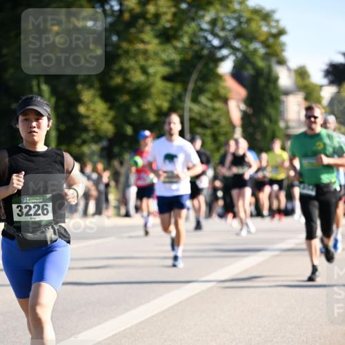 01.09.2024 - BARMER Alsterlauf Dr. Thomas Lammeyer http://msf.ph/oto/6896888 01.09.2024 09:35:14 Laufen 135, 3226 meine-sportfotos.de