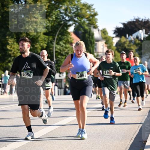 01.09.2024 - BARMER Alsterlauf Dr. Thomas Lammeyer http://msf.ph/oto/6897712 01.09.2024 09:35:55 Laufen 3058, 276, 3057, 819, 8195, 4046 meine-sportfotos.de