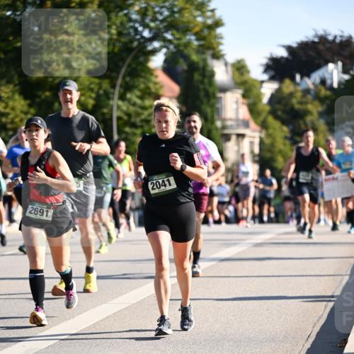 01.09.2024 - BARMER Alsterlauf Dr. Thomas Lammeyer http://msf.ph/oto/6898435 01.09.2024 09:36:34 Laufen 2691, 5, 2041 meine-sportfotos.de