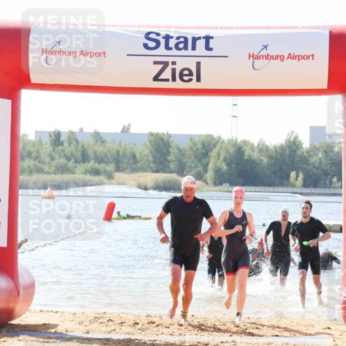 01.09.2024 - 17. Tribühne Triathlon Luisa Fischer http://msf.ph/oto/6898921 01.09.2024 11:45:41 Schwimmen 573, 598, 601, 609, 611, 620, 622, 670, 679, 713 meine-sportfotos.de
