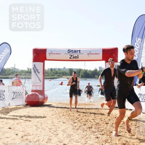 01.09.2024 - 17. Tribühne Triathlon Luisa Fischer http://msf.ph/oto/6898969 01.09.2024 11:45:46 Schwimmen 573, 598, 609, 611, 620, 663, 675, 713 meine-sportfotos.de