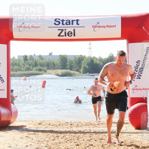 01.09.2024 - 17. Tribühne Triathlon Luisa Fischer http://msf.ph/oto/6899519 01.09.2024 11:47:25 Schwimmen 597, 612, 708 meine-sportfotos.de