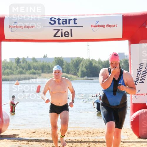 01.09.2024 - 17. Tribühne Triathlon Luisa Fischer http://msf.ph/oto/6899585 01.09.2024 11:47:41 Schwimmen 610, 642, 705 meine-sportfotos.de