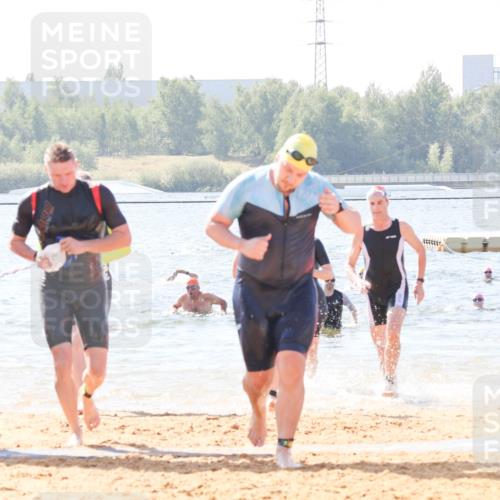 01.09.2024 - 17. Tribühne Triathlon Luisa Fischer http://msf.ph/oto/6899893 01.09.2024 11:48:24 Schwimmen 199, 569, 580, 581, 583, 592, 635, 660, 681 meine-sportfotos.de