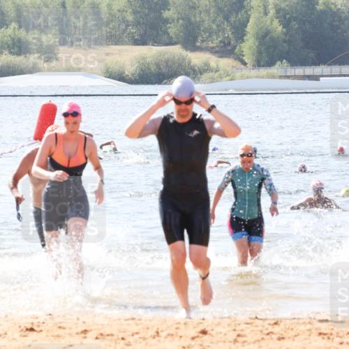 01.09.2024 - 17. Tribühne Triathlon Luisa Fischer http://msf.ph/oto/6899966 01.09.2024 11:48:35 Schwimmen 564, 568, 569, 580, 581, 583, 586, 660, 676, 703, 711 meine-sportfotos.de