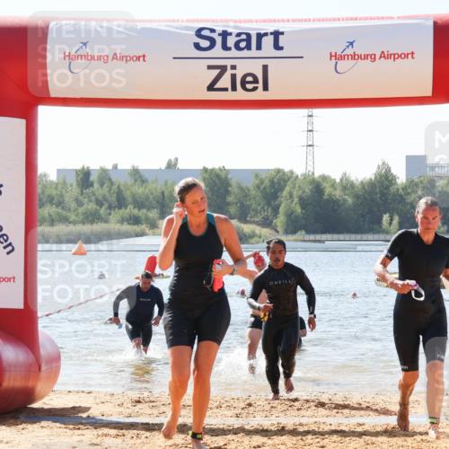 01.09.2024 - 17. Tribühne Triathlon Luisa Fischer http://msf.ph/oto/6900195 01.09.2024 11:49:24 Schwimmen 577, 591, 606, 643, 682 meine-sportfotos.de