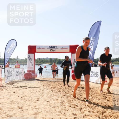 01.09.2024 - 17. Tribühne Triathlon Luisa Fischer http://msf.ph/oto/6900255 01.09.2024 11:49:27 Schwimmen 577, 591, 606, 634, 643, 682 meine-sportfotos.de