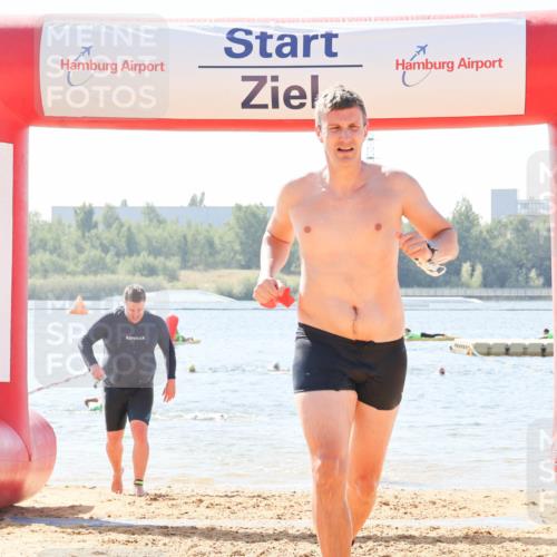 01.09.2024 - 17. Tribühne Triathlon Luisa Fischer http://msf.ph/oto/6900282 01.09.2024 11:49:31 Schwimmen 577, 591, 606, 634, 643, 682 meine-sportfotos.de