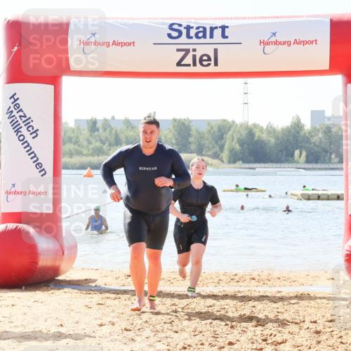 01.09.2024 - 17. Tribühne Triathlon Luisa Fischer http://msf.ph/oto/6900323 01.09.2024 11:49:35 Schwimmen 634, 643, 682 meine-sportfotos.de