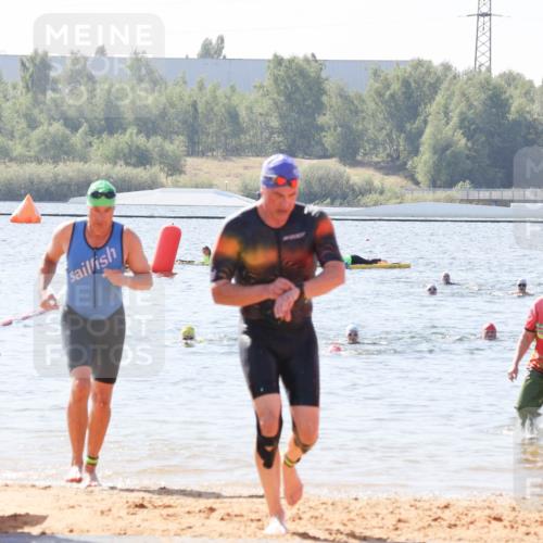 01.09.2024 - 17. Tribühne Triathlon Luisa Fischer http://msf.ph/oto/6900378 01.09.2024 11:49:47 Schwimmen 571, 578 meine-sportfotos.de