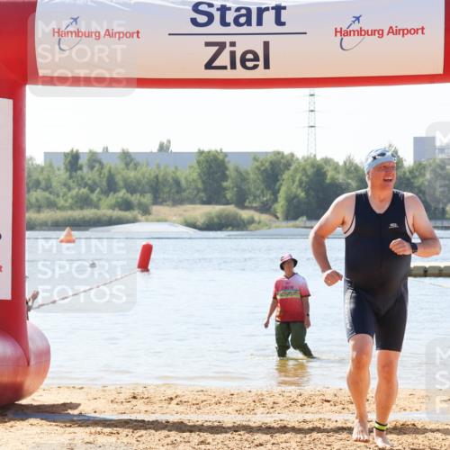 01.09.2024 - 17. Tribühne Triathlon Luisa Fischer http://msf.ph/oto/6901038 01.09.2024 11:53:05 Schwimmen 614 meine-sportfotos.de