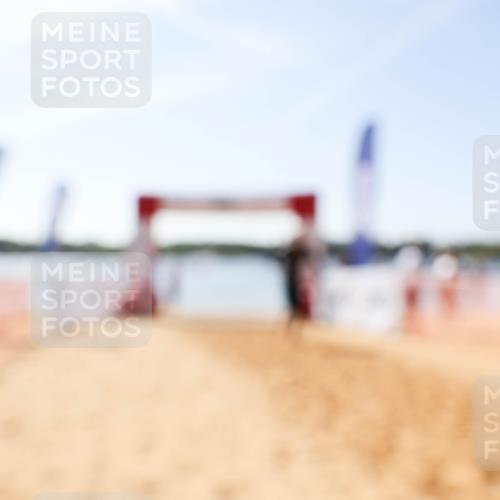 01.09.2024 - 17. Tribühne Triathlon Luisa Fischer http://msf.ph/oto/6901096 01.09.2024 12:05:19 Schwimmen 714 meine-sportfotos.de