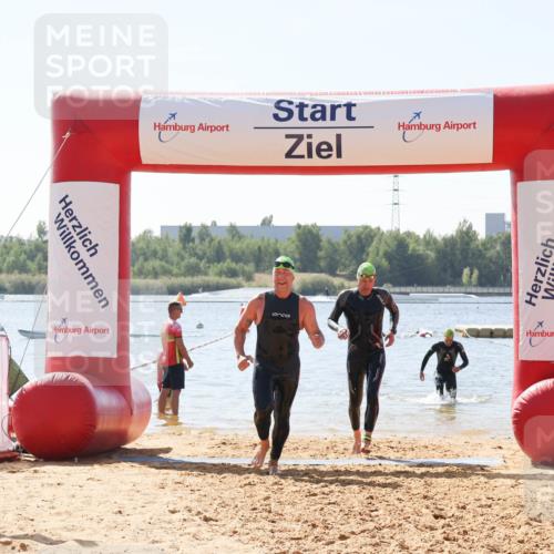 01.09.2024 - 17. Tribühne Triathlon Luisa Fischer http://msf.ph/oto/6901178 01.09.2024 12:06:12 Schwimmen 723, 751, 754 meine-sportfotos.de