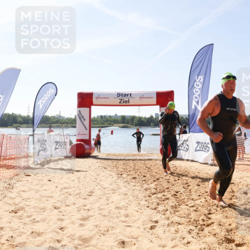 01.09.2024 - 17. Tribühne Triathlon Luisa Fischer http://msf.ph/oto/6901206 01.09.2024 12:06:15 Schwimmen 723, 751, 754 meine-sportfotos.de