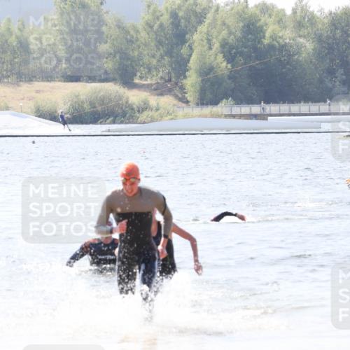 01.09.2024 - 17. Tribühne Triathlon Luisa Fischer http://msf.ph/oto/6901301 01.09.2024 12:06:54 Schwimmen 743, 1484 meine-sportfotos.de