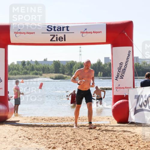 01.09.2024 - 17. Tribühne Triathlon Luisa Fischer http://msf.ph/oto/6901852 01.09.2024 12:09:26 Schwimmen 716, 746, 1498 meine-sportfotos.de