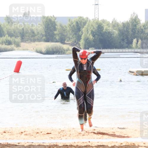 01.09.2024 - 17. Tribühne Triathlon Luisa Fischer http://msf.ph/oto/6901935 01.09.2024 12:09:39 Schwimmen 716, 733, 746, 761 meine-sportfotos.de