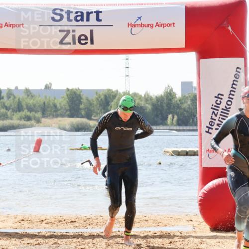 01.09.2024 - 17. Tribühne Triathlon Luisa Fischer http://msf.ph/oto/6901958 01.09.2024 12:09:43 Schwimmen 733, 746, 761 meine-sportfotos.de