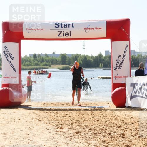 01.09.2024 - 17. Tribühne Triathlon Luisa Fischer http://msf.ph/oto/6902108 01.09.2024 12:10:13 Schwimmen 727, 738, 755, 757 meine-sportfotos.de