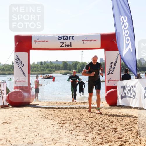 01.09.2024 - 17. Tribühne Triathlon Luisa Fischer http://msf.ph/oto/6902140 01.09.2024 12:10:15 Schwimmen 727, 738, 755, 757 meine-sportfotos.de