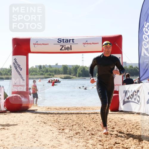 01.09.2024 - 17. Tribühne Triathlon Luisa Fischer http://msf.ph/oto/6902198 01.09.2024 12:10:23 Schwimmen 727, 755, 757 meine-sportfotos.de