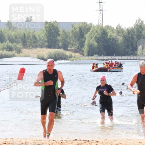 01.09.2024 - 17. Tribühne Triathlon Luisa Fischer http://msf.ph/oto/6902276 01.09.2024 12:11:09 Schwimmen 725, 728, 731, 735, 736, 747 meine-sportfotos.de
