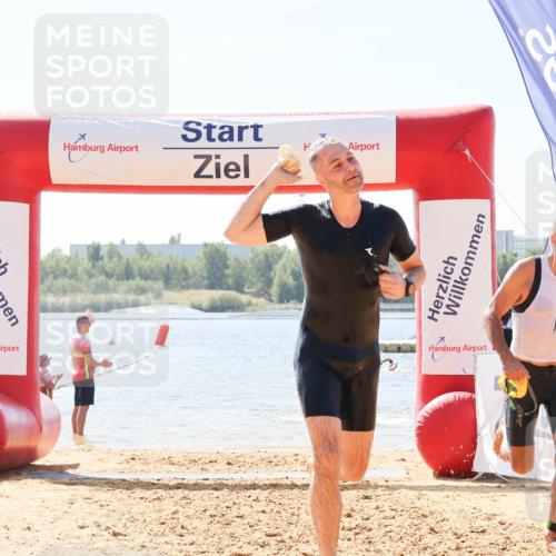 01.09.2024 - 17. Tribühne Triathlon Luisa Fischer http://msf.ph/oto/6902354 01.09.2024 12:11:18 Schwimmen 725, 728, 731, 735, 739, 747 meine-sportfotos.de