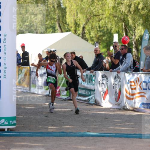 01.09.2024 - 17. Tribühne Triathlon Michael Strokosch http://msf.ph/oto/6904477 01.09.2024 11:05:43 Ziel 187, 225 meine-sportfotos.de