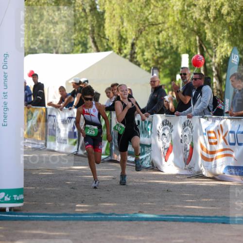 01.09.2024 - 17. Tribühne Triathlon Michael Strokosch http://msf.ph/oto/6904480 01.09.2024 11:05:43 Ziel 187, 225 meine-sportfotos.de