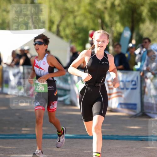 01.09.2024 - 17. Tribühne Triathlon Michael Strokosch http://msf.ph/oto/6904533 01.09.2024 11:05:45 Ziel 174, 187, 225 meine-sportfotos.de