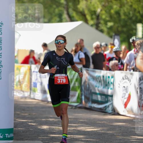 01.09.2024 - 17. Tribühne Triathlon Michael Strokosch http://msf.ph/oto/6909410 01.09.2024 11:54:42 Ziel 379 meine-sportfotos.de