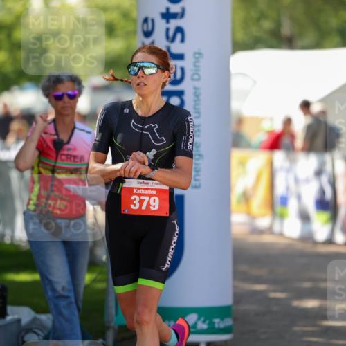01.09.2024 - 17. Tribühne Triathlon Michael Strokosch http://msf.ph/oto/6909444 01.09.2024 11:54:43 Ziel 379 meine-sportfotos.de