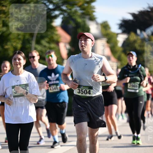 01.09.2024 - BARMER Alsterlauf Dr. Thomas Lammeyer http://msf.ph/oto/6909930 01.09.2024 09:44:31 Laufen 7, 35, 5, 4345, 35, 3504 meine-sportfotos.de