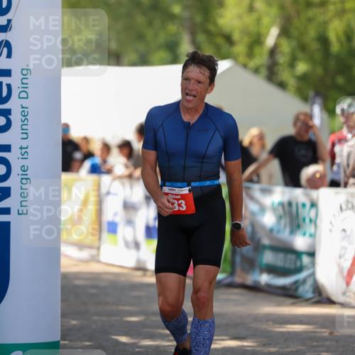 01.09.2024 - 17. Tribühne Triathlon Michael Strokosch http://msf.ph/oto/6910379 01.09.2024 12:00:47 Ziel 308, 433 meine-sportfotos.de