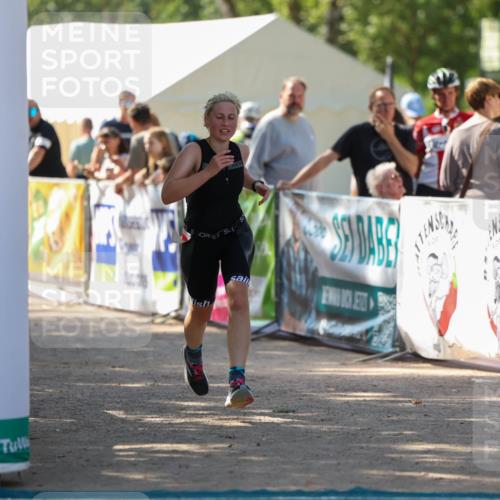 01.09.2024 - 17. Tribühne Triathlon Michael Strokosch http://msf.ph/oto/6910516 01.09.2024 12:01:10 Ziel 438 meine-sportfotos.de