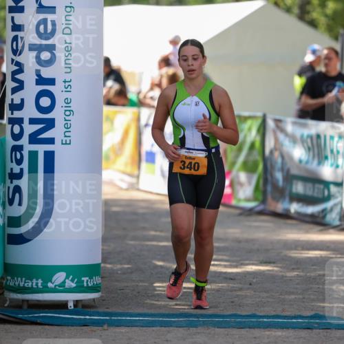 01.09.2024 - 17. Tribühne Triathlon Michael Strokosch http://msf.ph/oto/6910620 01.09.2024 12:02:37 Ziel 340, 426 meine-sportfotos.de