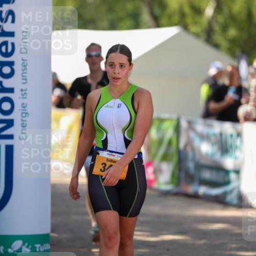 01.09.2024 - 17. Tribühne Triathlon Michael Strokosch http://msf.ph/oto/6910651 01.09.2024 12:02:39 Ziel 340, 374, 426 meine-sportfotos.de