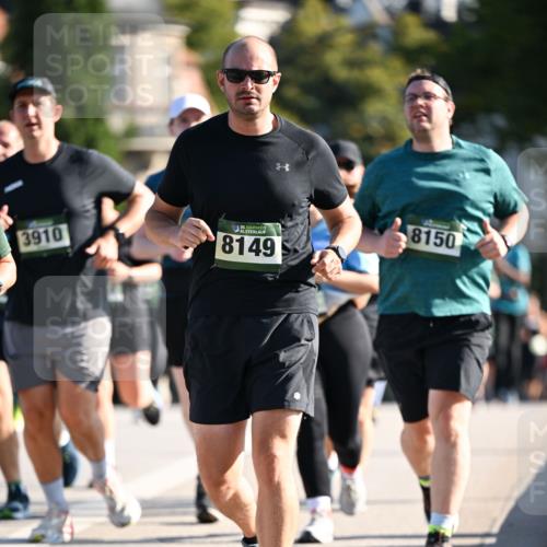01.09.2024 - BARMER Alsterlauf Dr. Thomas Lammeyer http://msf.ph/oto/6910753 01.09.2024 09:45:01 Laufen 3910, 35, 8149, 8150 meine-sportfotos.de