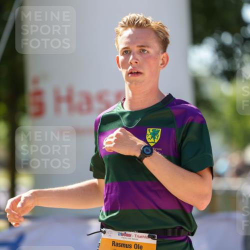 01.09.2024 - 17. Tribühne Triathlon Michael Strokosch http://msf.ph/oto/6910844 01.09.2024 12:03:13 Ziel 309, 341 meine-sportfotos.de