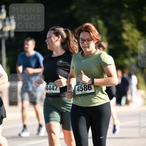 01.09.2024 - BARMER Alsterlauf Dr. Thomas Lammeyer http://msf.ph/oto/6911897 01.09.2024 09:45:51 Laufen 4447, 4586 meine-sportfotos.de